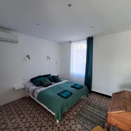 La Petite Maison Des Boettes Holiday home *