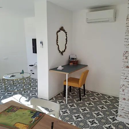 Holiday home La Petite Maison Des Boettes *
